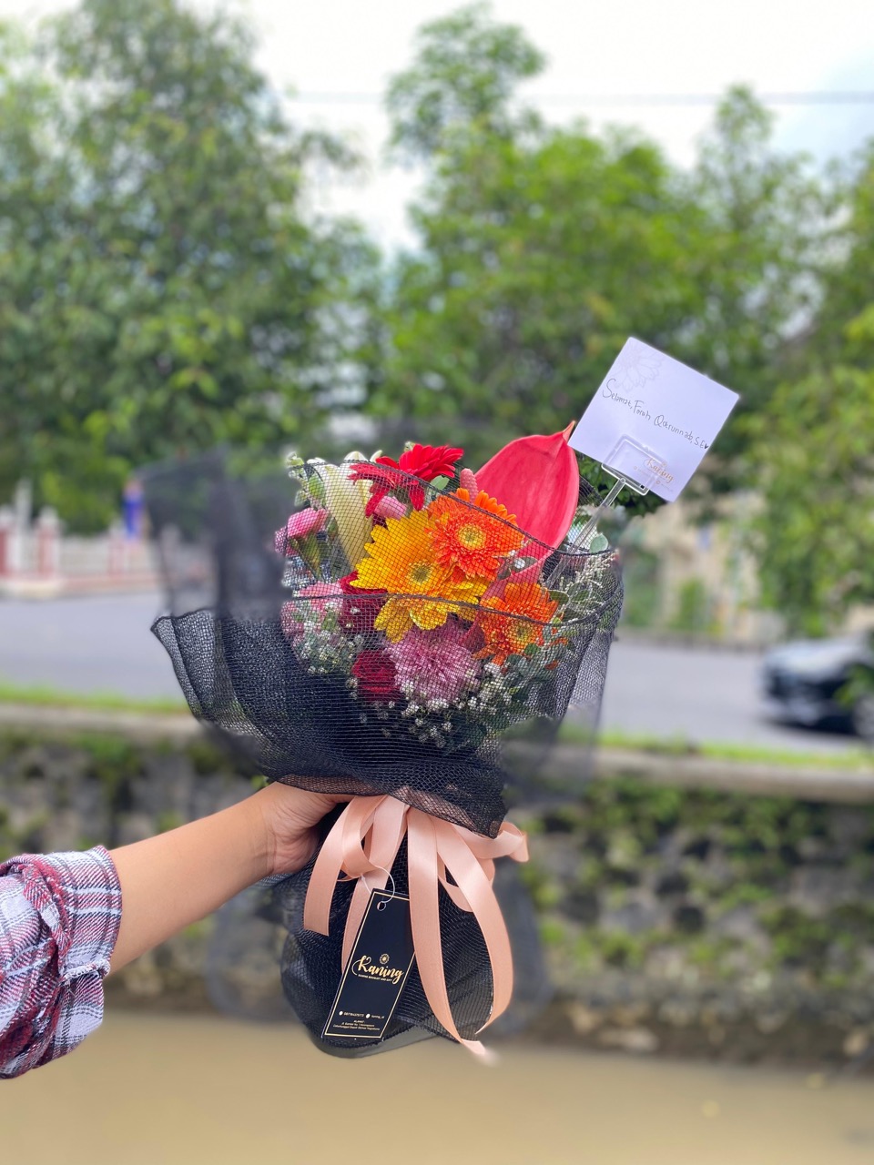 Buket Bunga Fresh Flower Medium BUK-JH2OF – Buket Fresh Flower