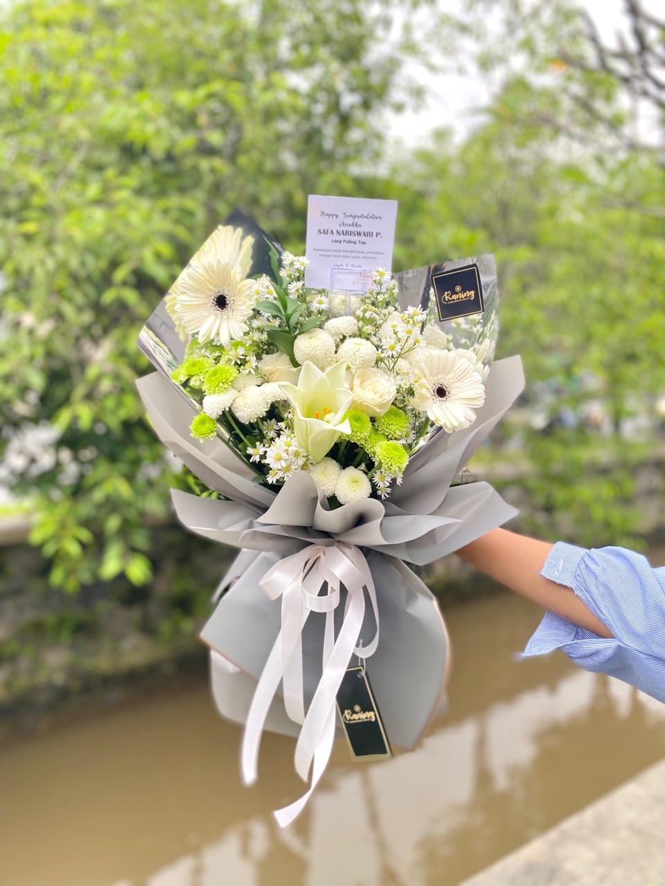 Buket Bunga Fresh Flower Medium BUK-QWHES – Buket Fresh Flower