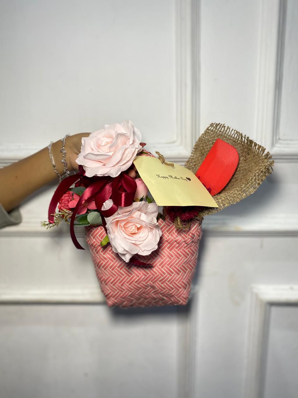 Keranjang bunga KER-VMS8F – Katalog hari ibu