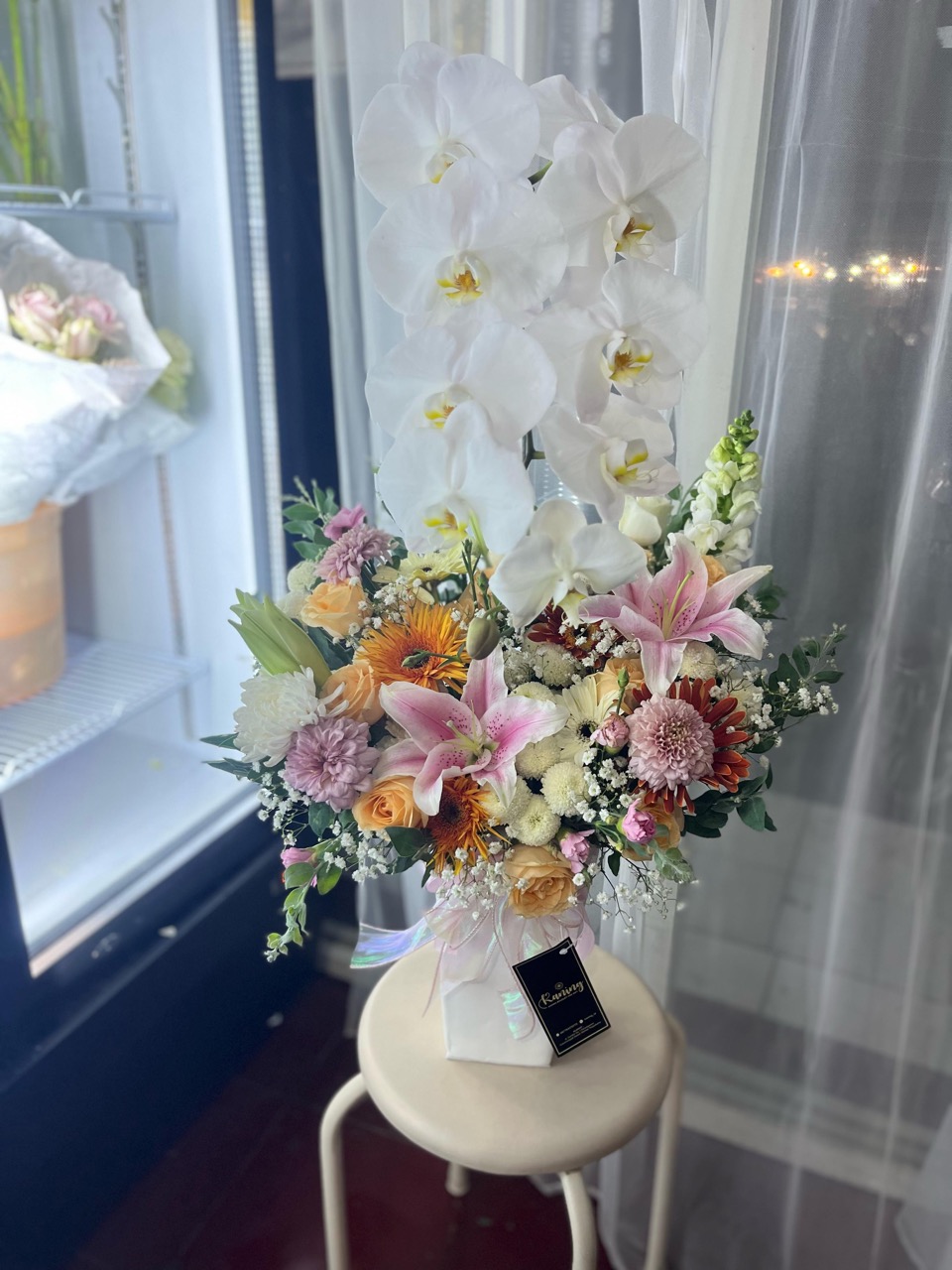 Vas Bunga Fresh Flower VAS-NCHZL – Vas Bunga Fresh Flower