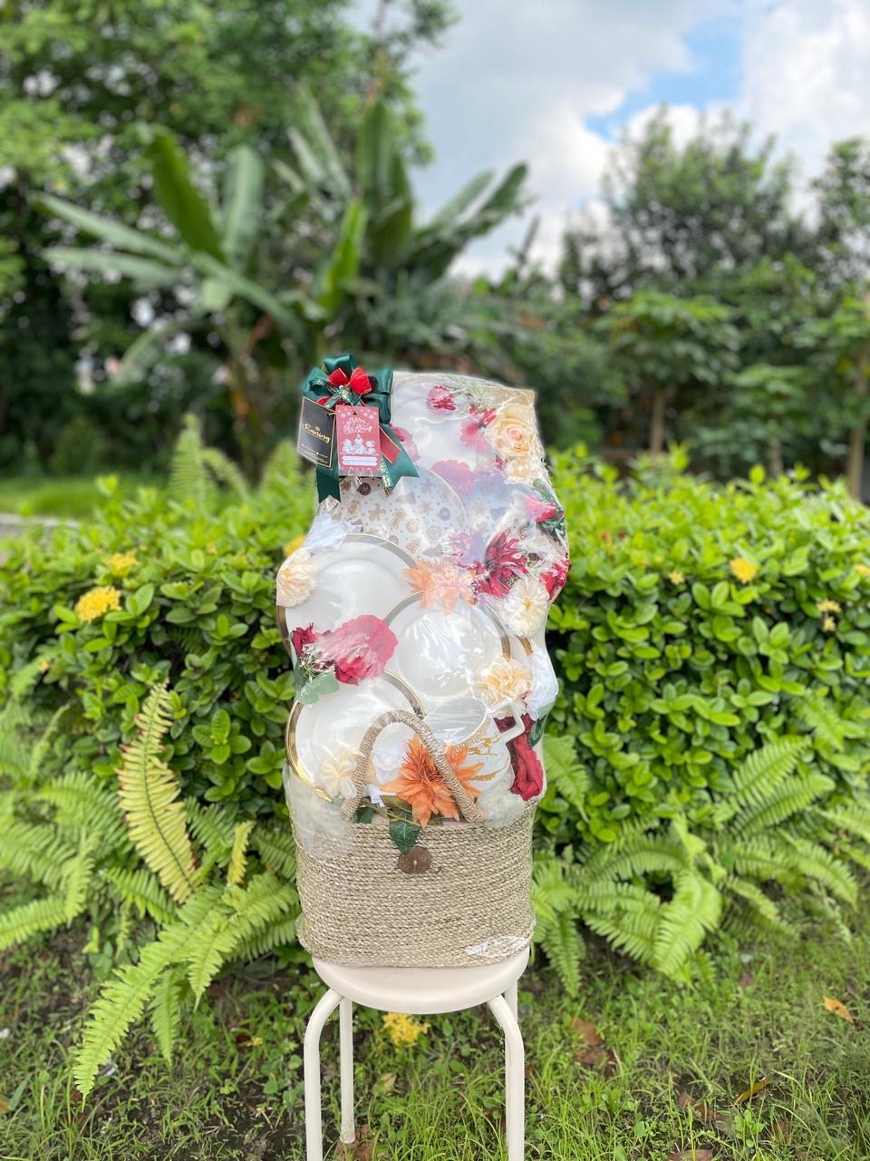 Hampers HAM-FZTM8 – Hampers & Gift Box